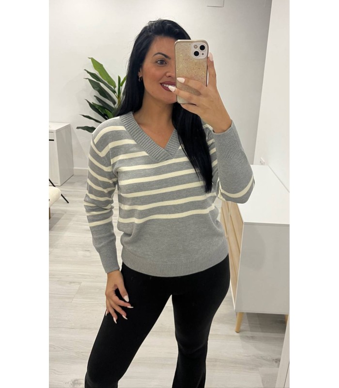 Jersey rallas cuello pico