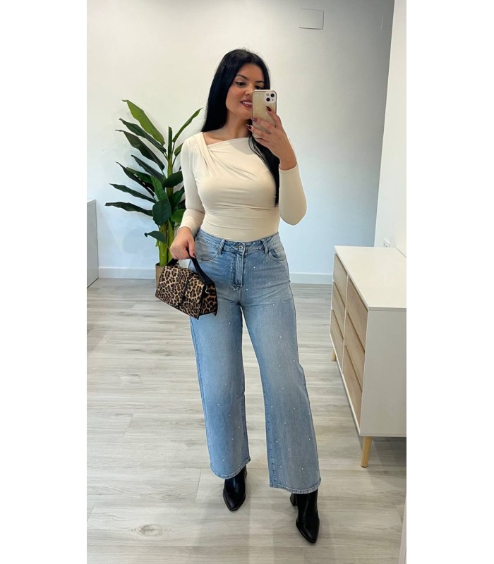 Pantalón vaquero perlitas