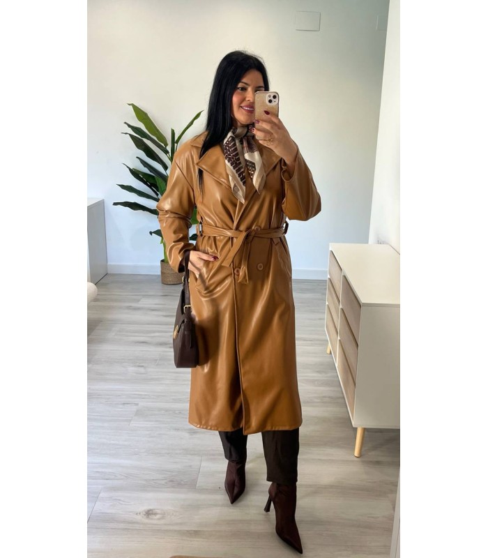 Gabardina poli piel camel