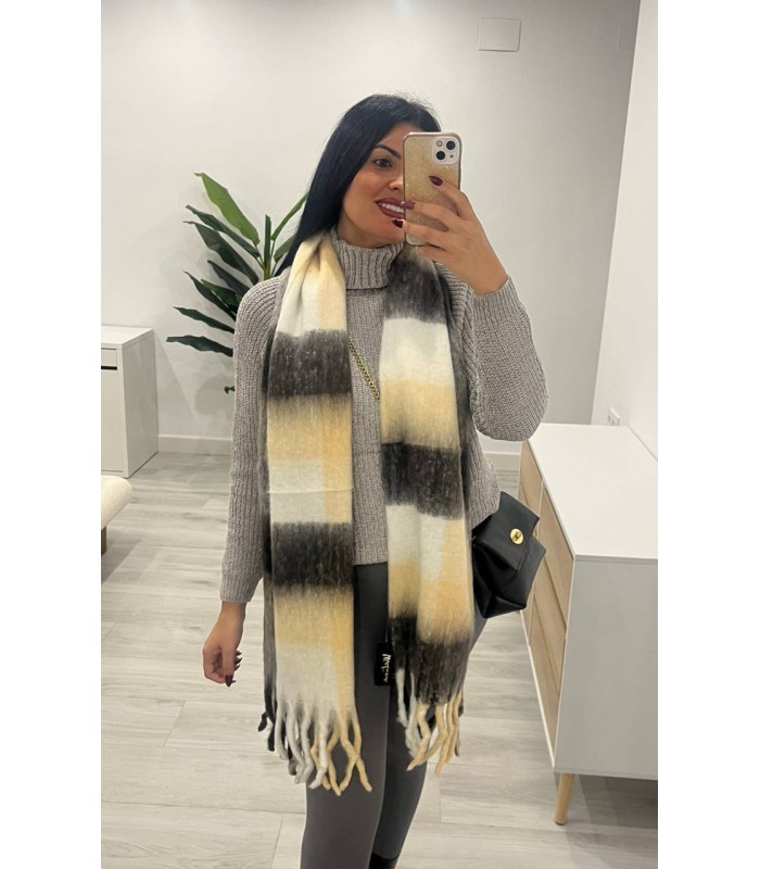 Pasmina cuadros negra