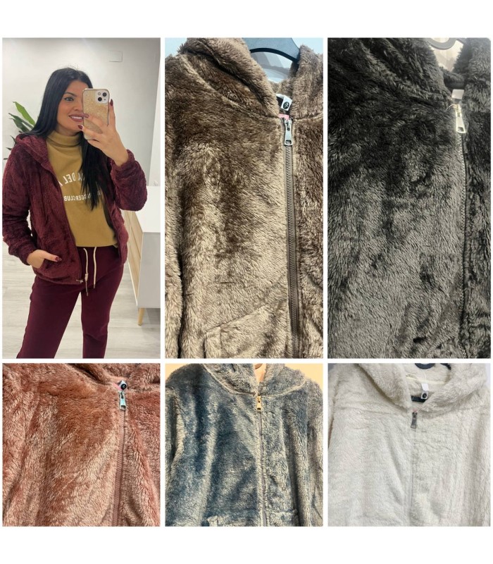 Chaqueta pelito con capucha
