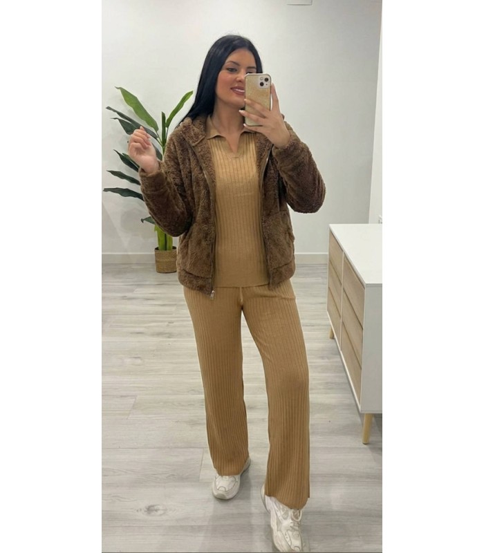 Chaqueta polar marrón