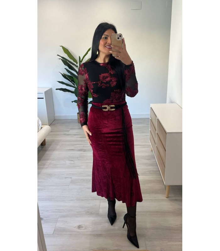 Falda terciopelo granate