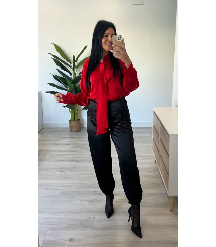 Pantalón razo globo negro