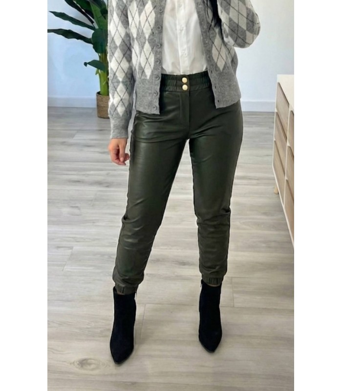 Pantalón poli piel verde