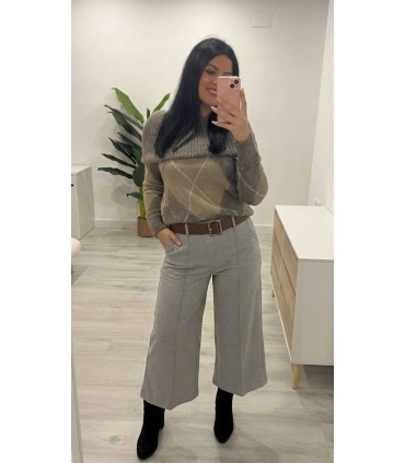 Pantalón con cinturón gris
