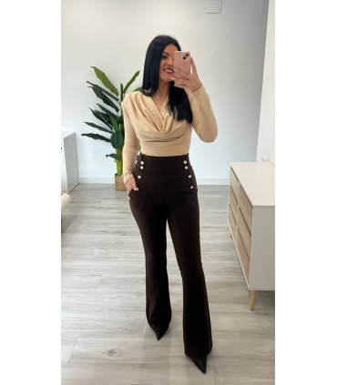 Pantalón botones marrón