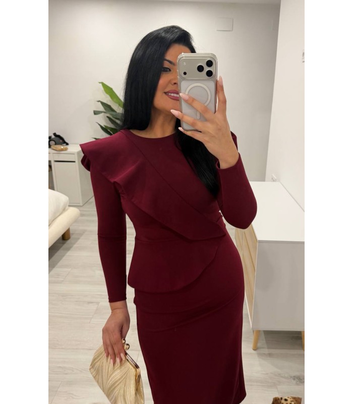 Vestido Violeta burdeos