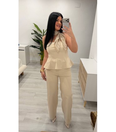 Conjunto top y pantalón crudo