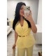 Conjunto chaqueta sin mangas y pantalón amarillo
