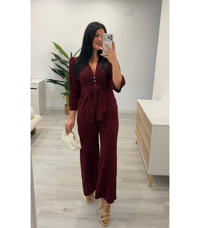 Conjunto chaqueta Burdeos