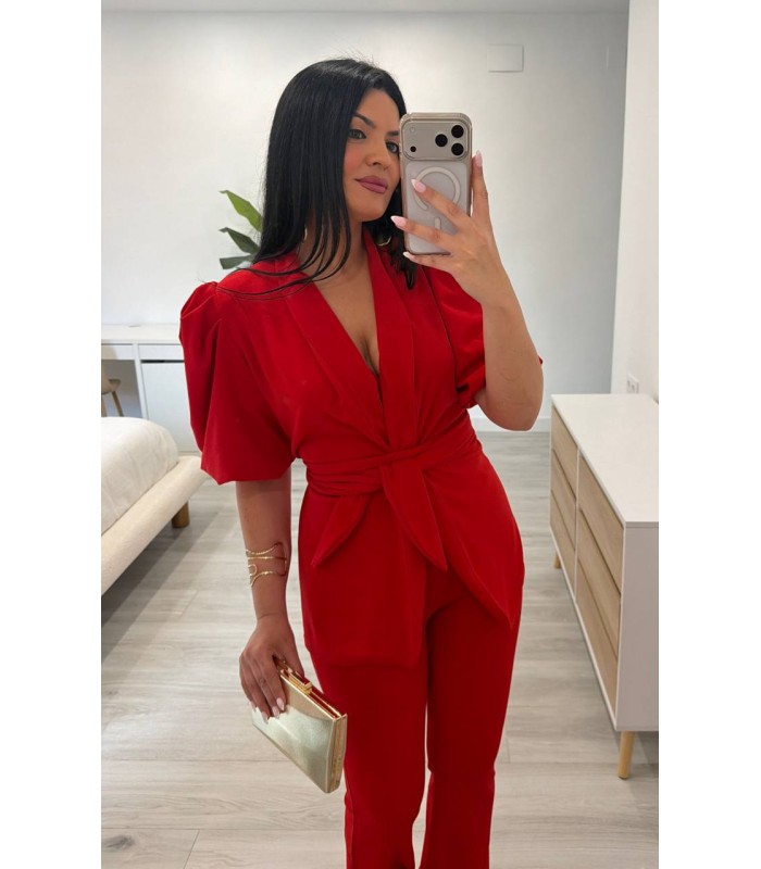 Traje chaqueta mangas rojo