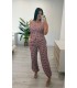 Conjunto cuadros granate espalda al aire