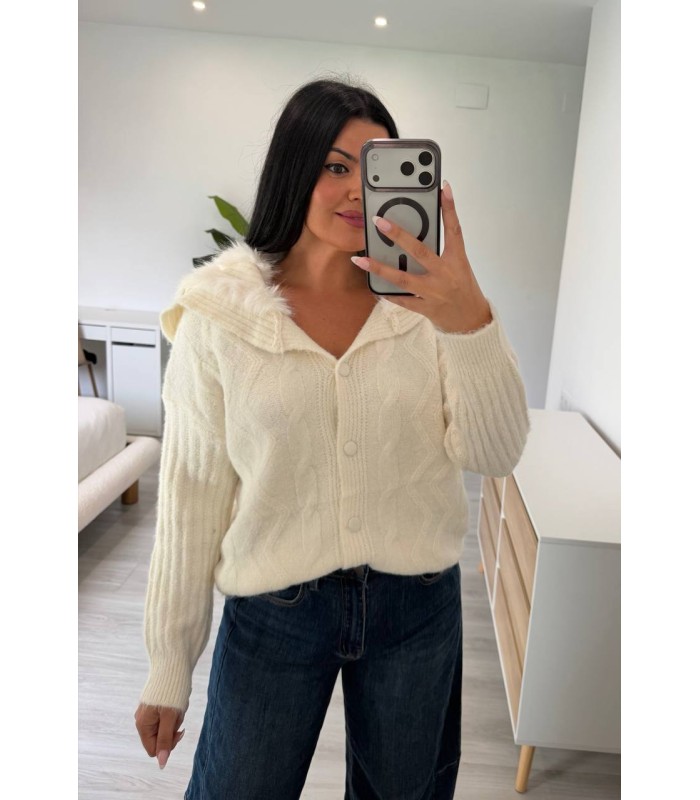Jersey cuello pelitos crudo