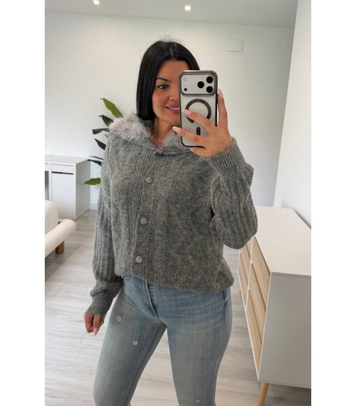 Jersey cuello pelitos gris