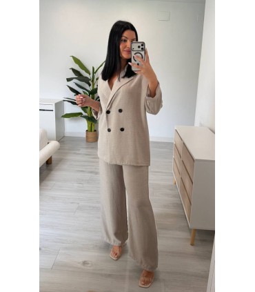 Conjunto lino botones camel