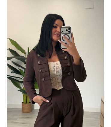 Chaqueta botones marrón