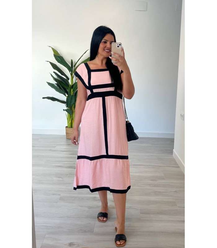 Vestido combinado con negro