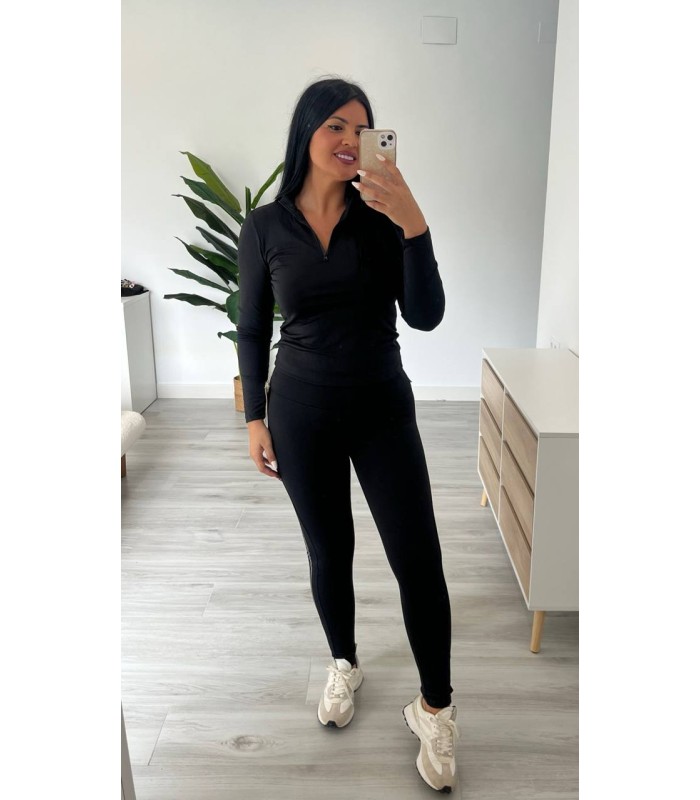 Conjunto deportivo Selena