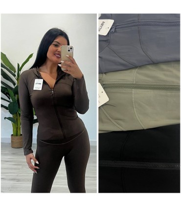 Sudadera licra con capucha